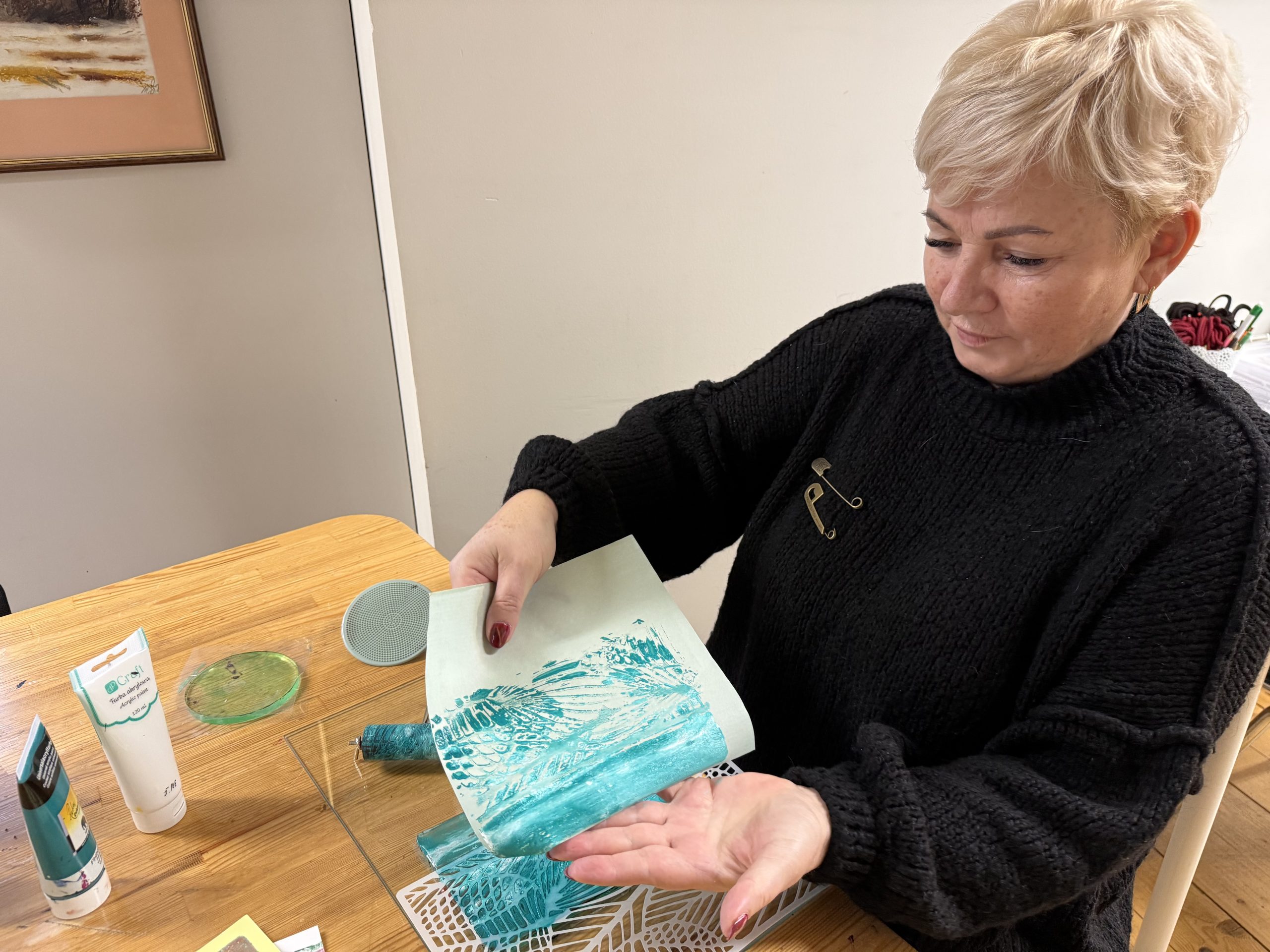 Pastkartīšu darbnīca gēla apdrukas “Gel-print” tehnikā