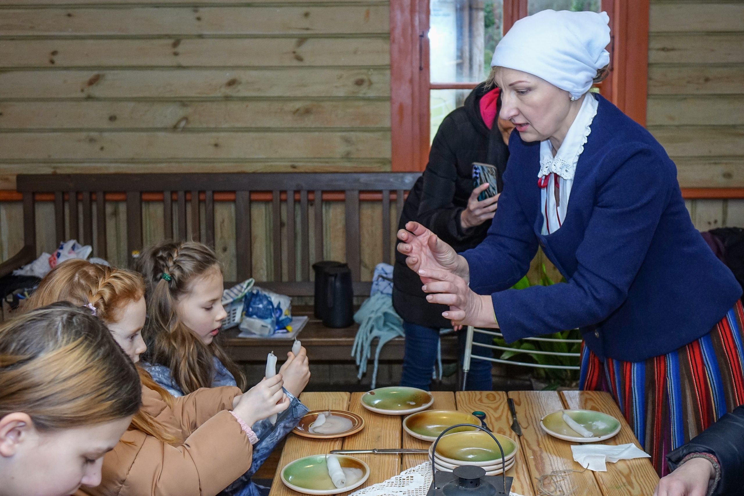 Sveču dienas darbnīca Piejūras brīvdabas muzejā
